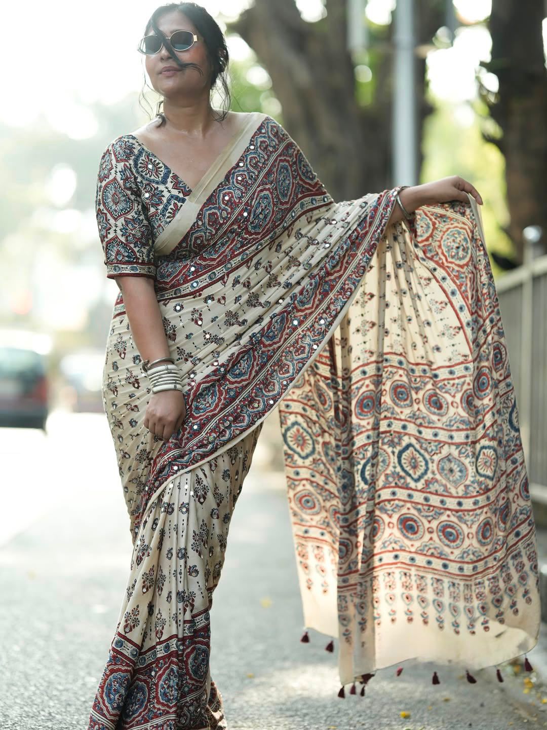 Trending Stylish Designer Premium, Beautiful Print And Handcrafted Real Mirror Work Silk Saree