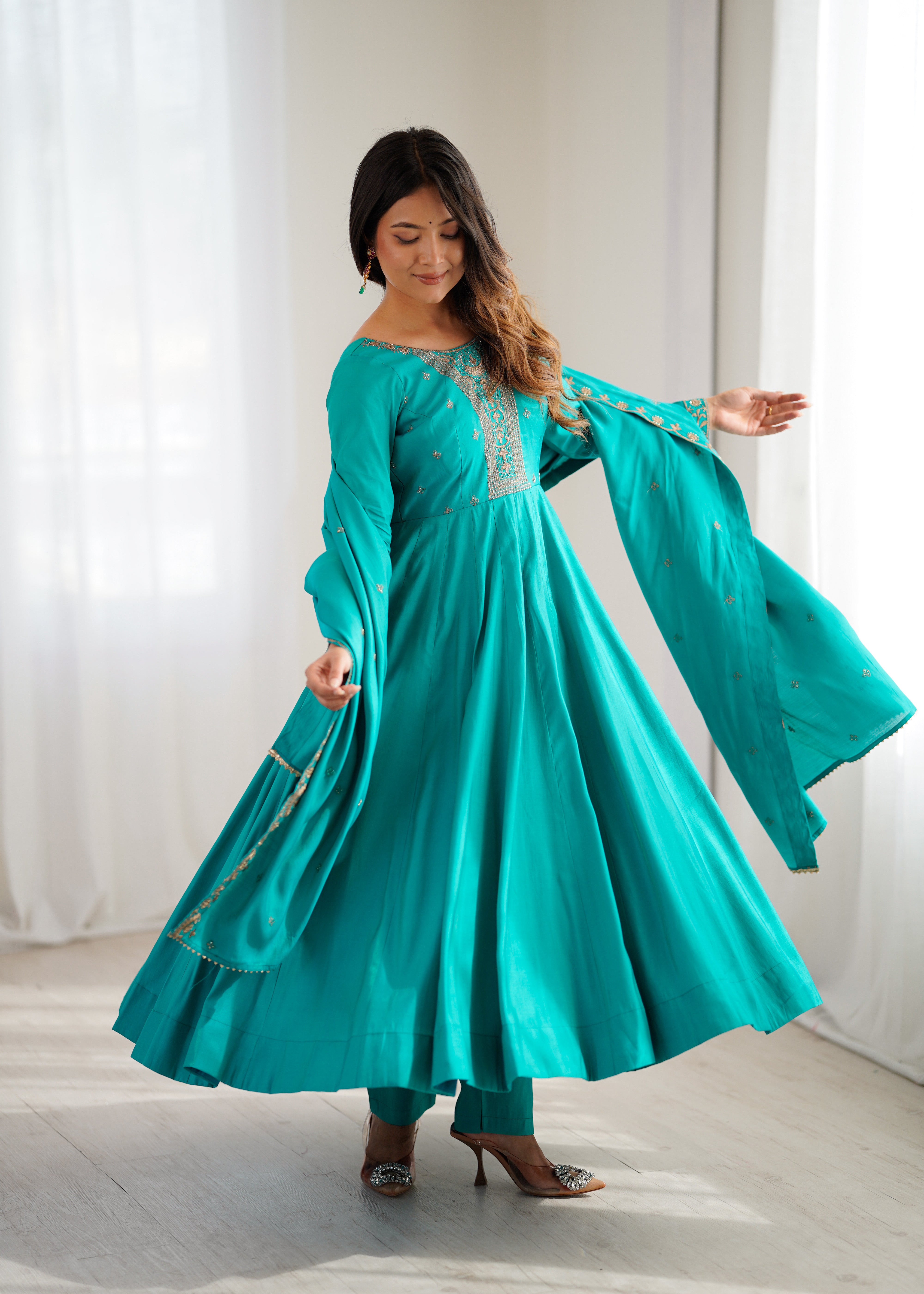 PRESENTING NEW HIGH PREMIUM QUALITY PURE ROMAN CHANDERI SILK FABRIC FULLY FLARE ANARKALI,WITH DUPPTA SET,PENT READY TO WEAR