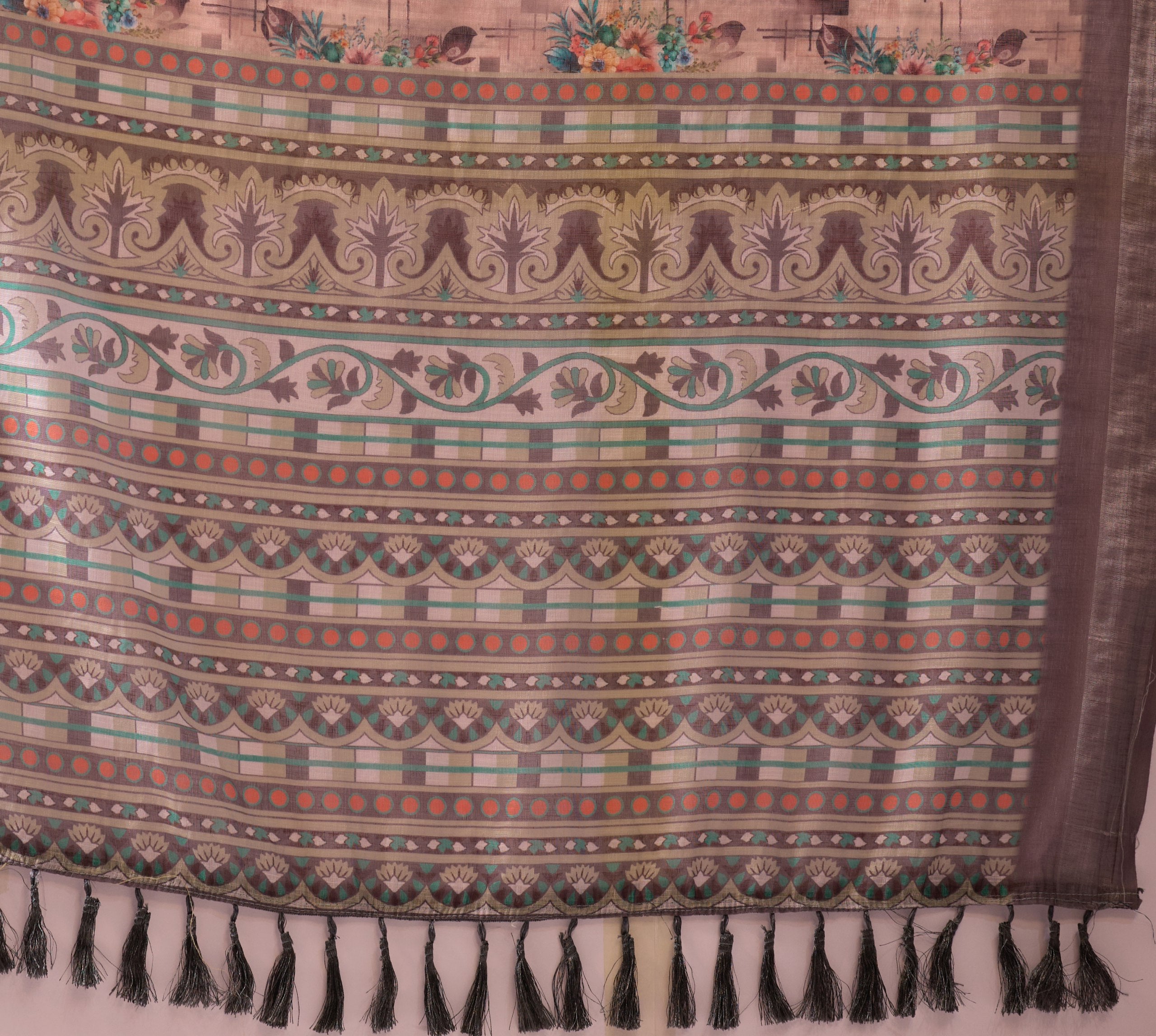Premium Linen Cotton Saree with Elegant Digital Floral & Geometric Print & Classic Contrast Patola Style Border