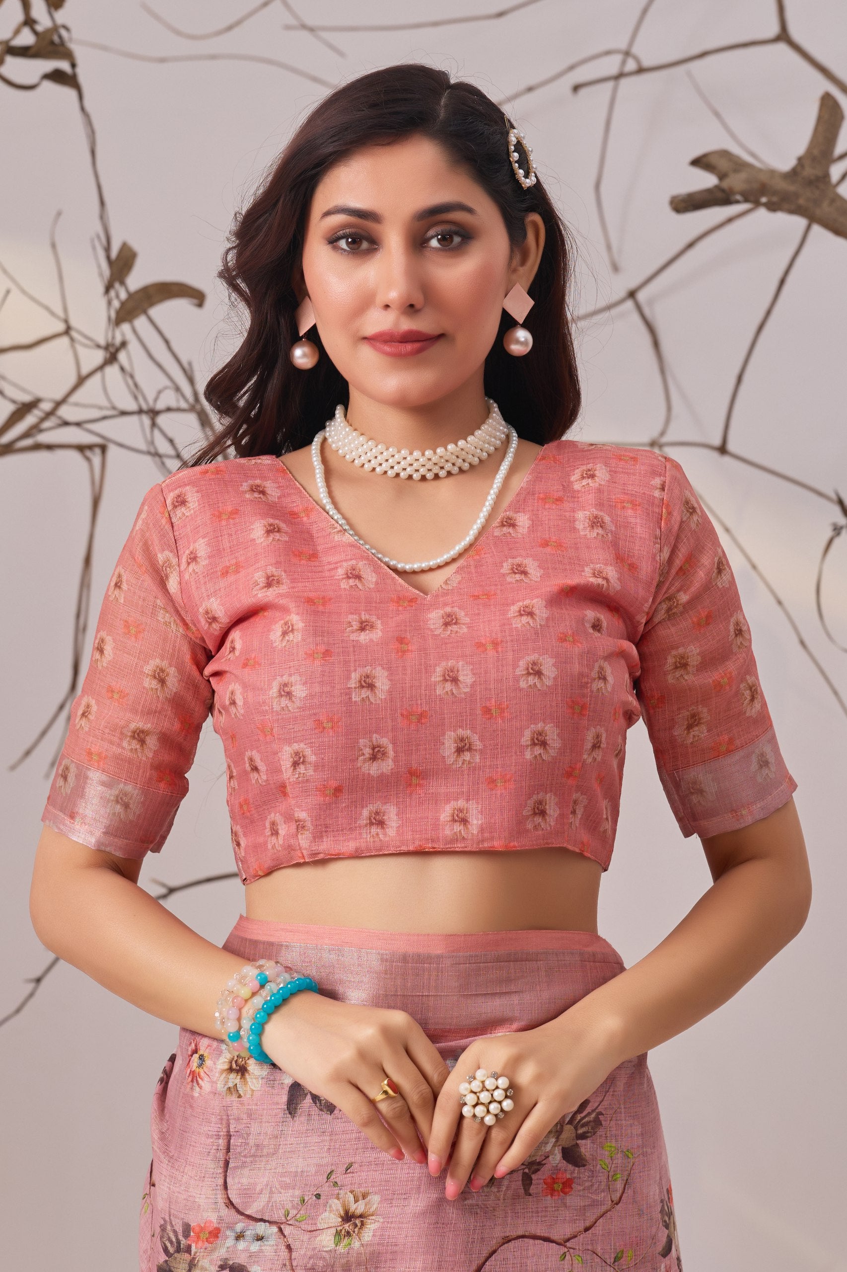 Premium Linen Cotton Saree with Graceful Digital Floral Print & Traditional Patola Border Design