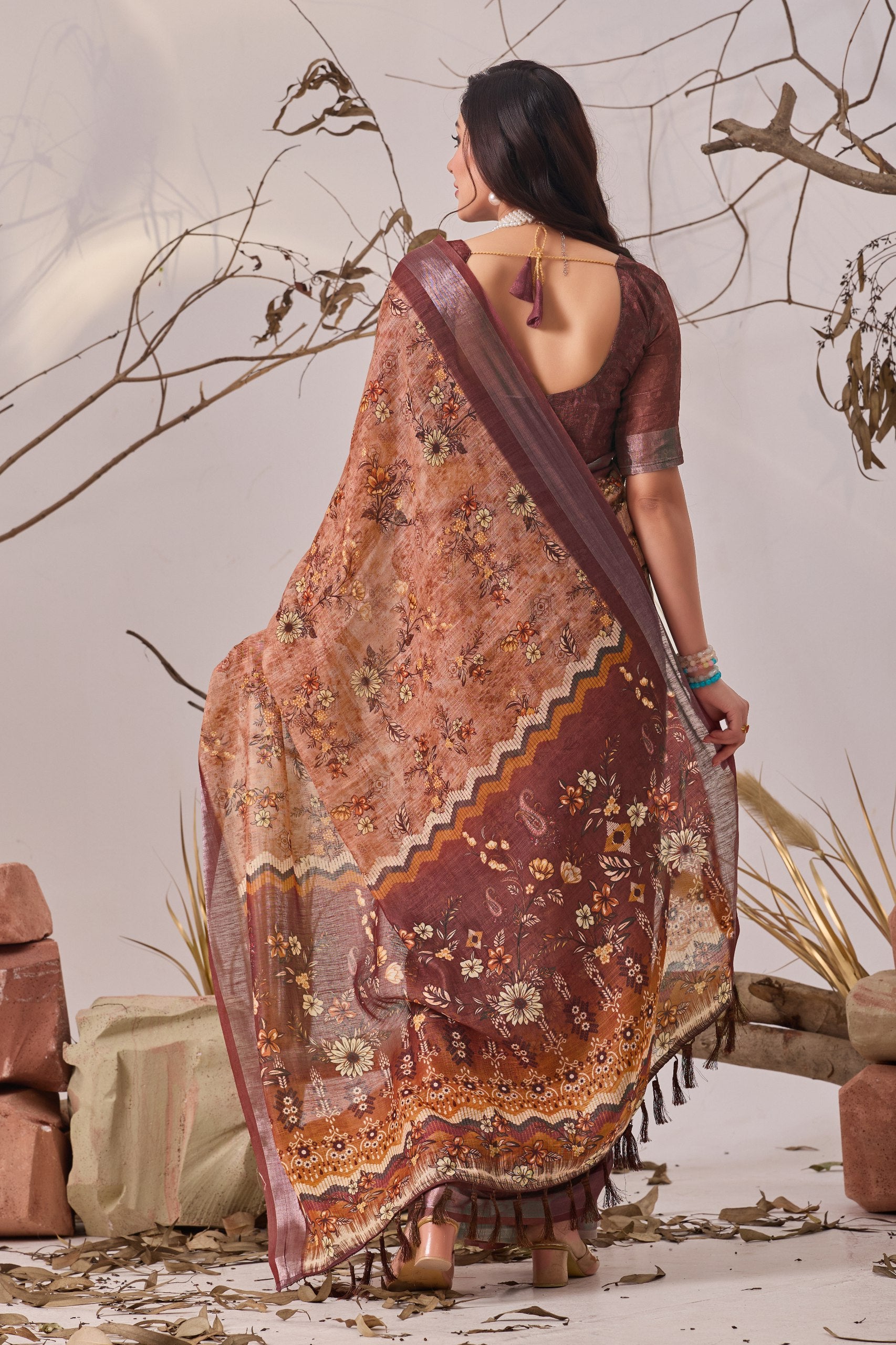 Linen Cotton Saree with Elegant Digital Floral & Traditional Woven-Style Print