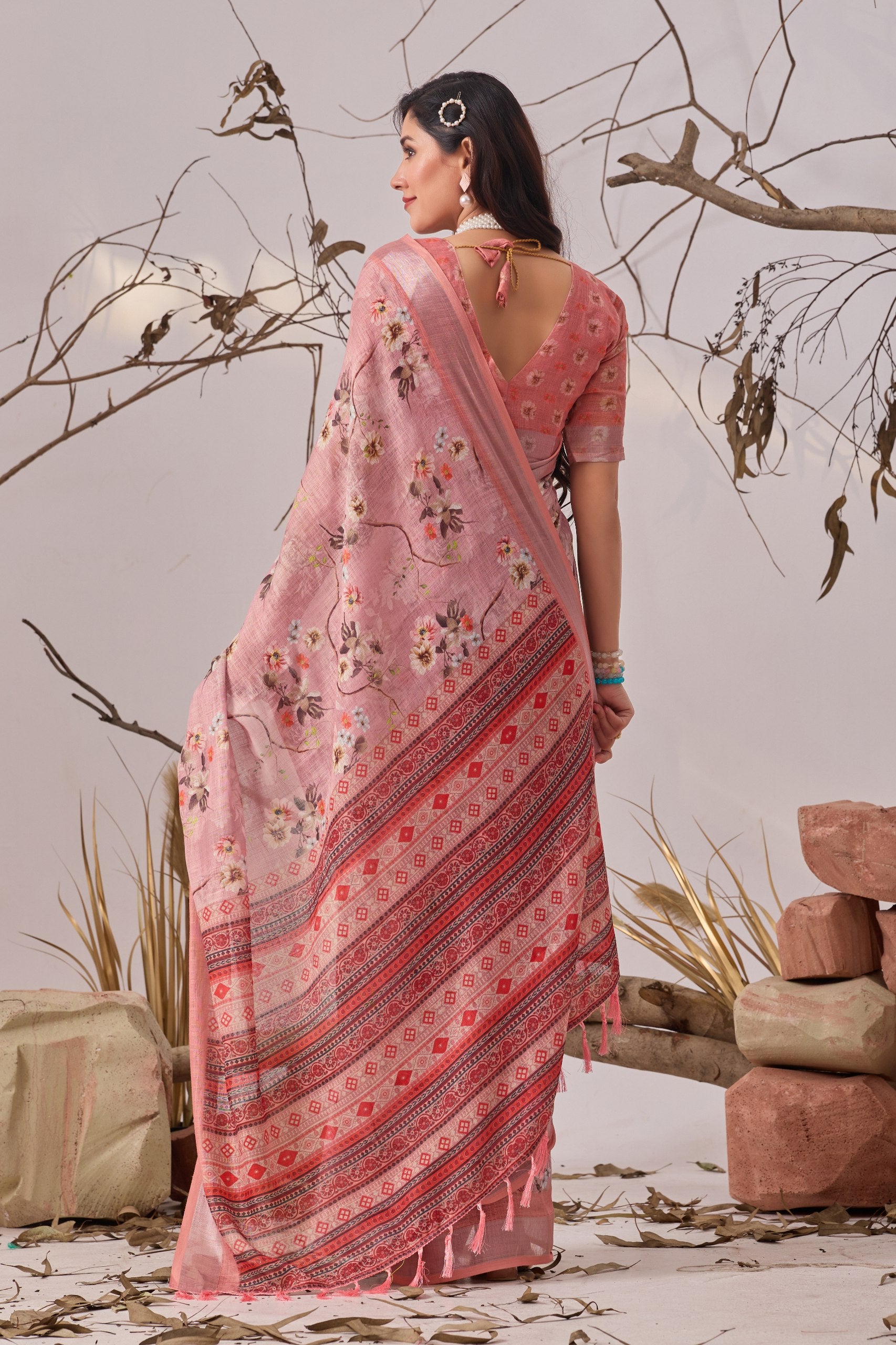 Premium Linen Cotton Saree with Graceful Digital Floral Print & Traditional Patola Border Design