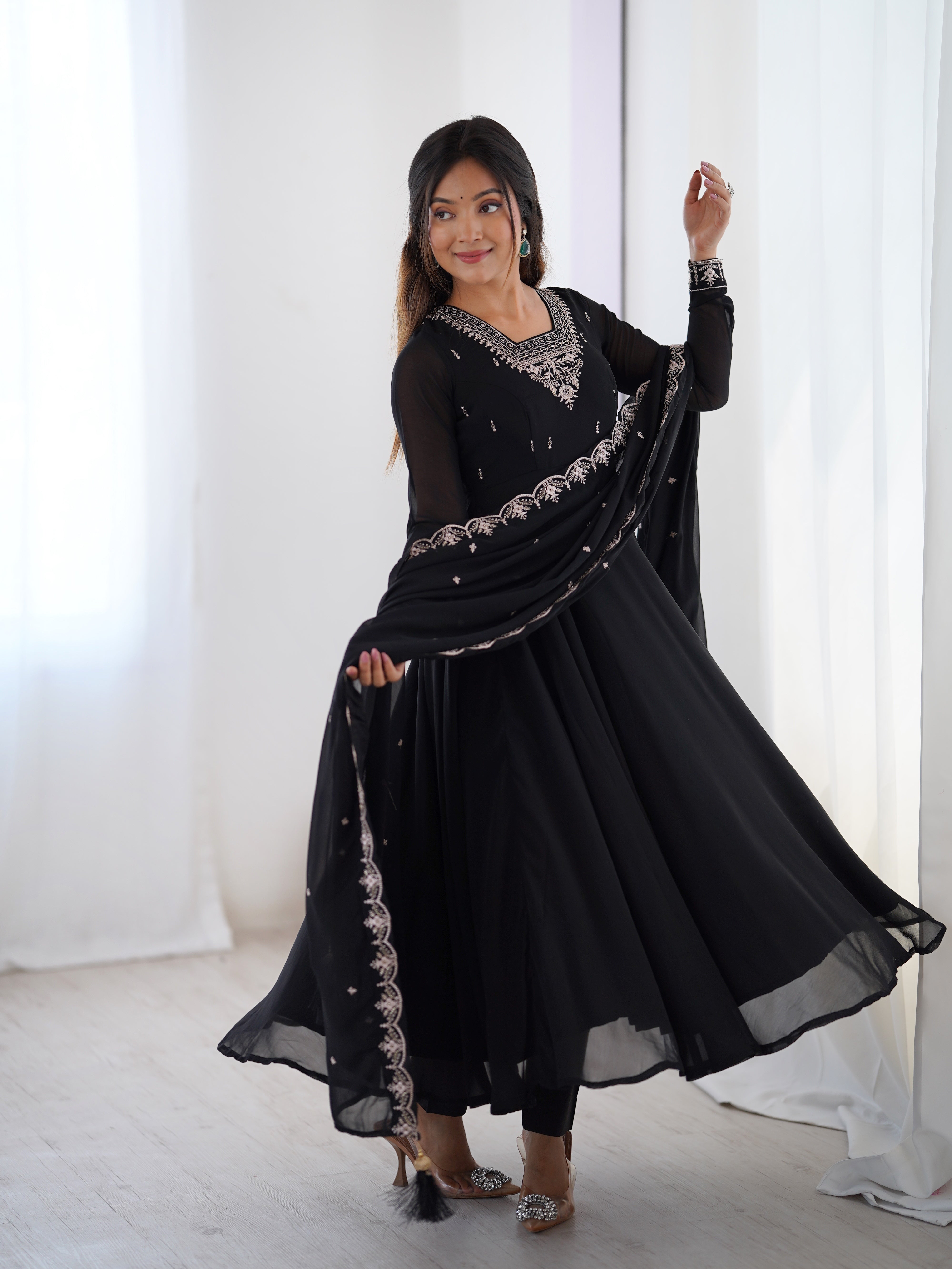 PURE SOFT FOX GEORGETTE FABRIC FULLY FLAIR ANARKALI,WITH DUPPTA SET,PENT READY TO WEAR