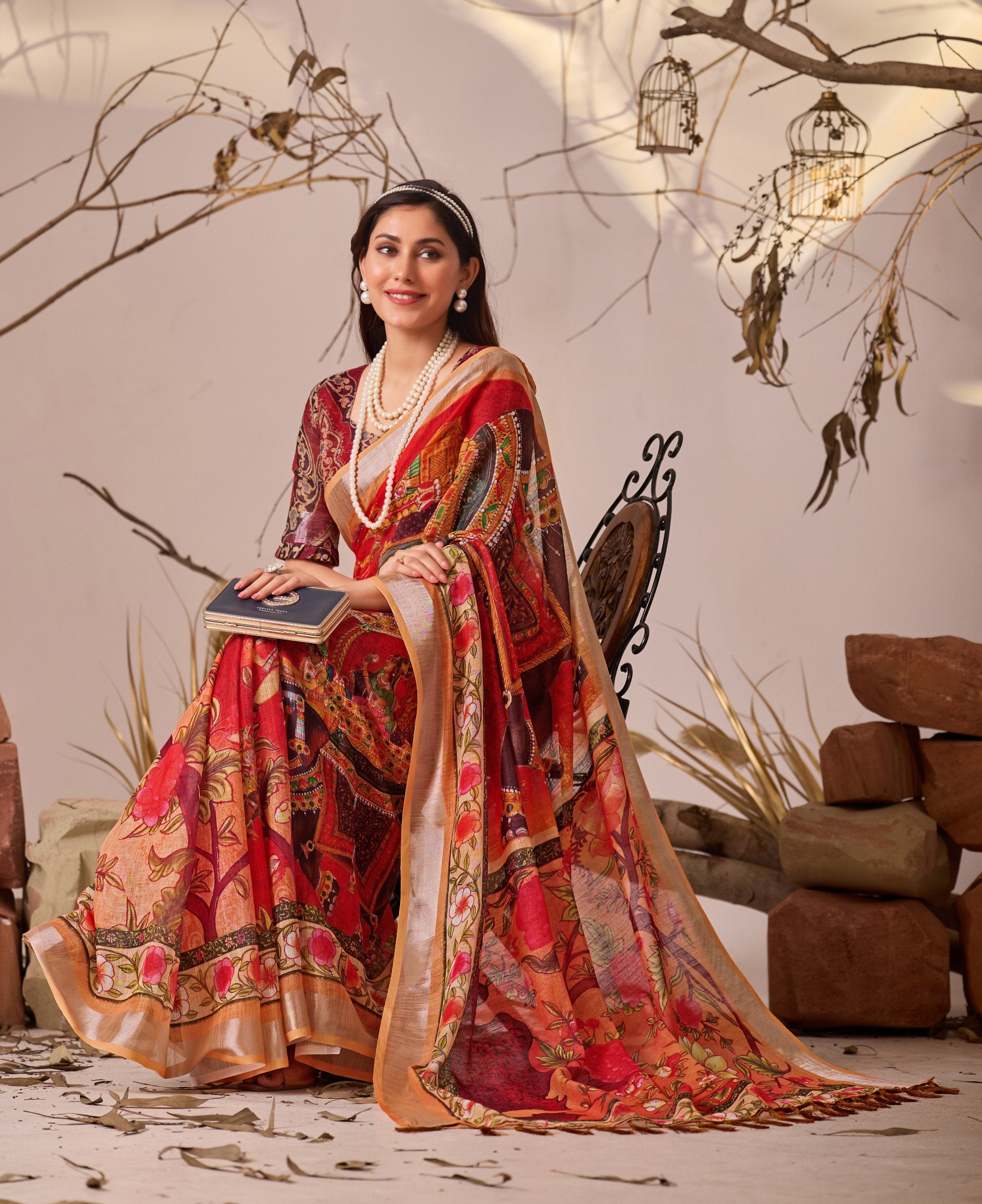 Premium Linen Cotton Saree with Elegant Digital Floral & Artistic Print & Classic Contrast Patola Style Border
