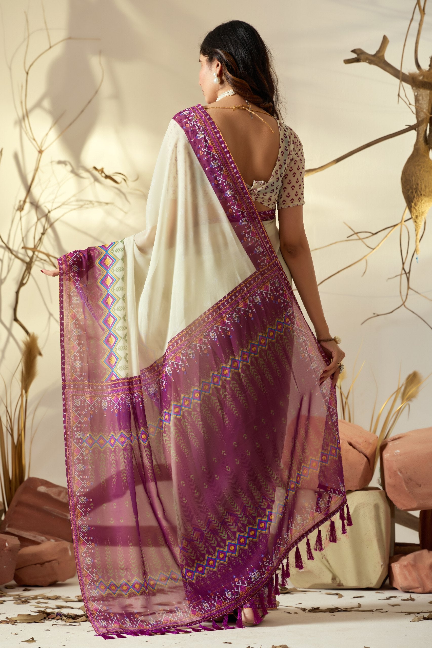 Soft Georgette Saree with Artistic Cream body and Deep Pink Geometric Digital Print border and pallu with Tassel Detailing (5.5 Mtr Saree)