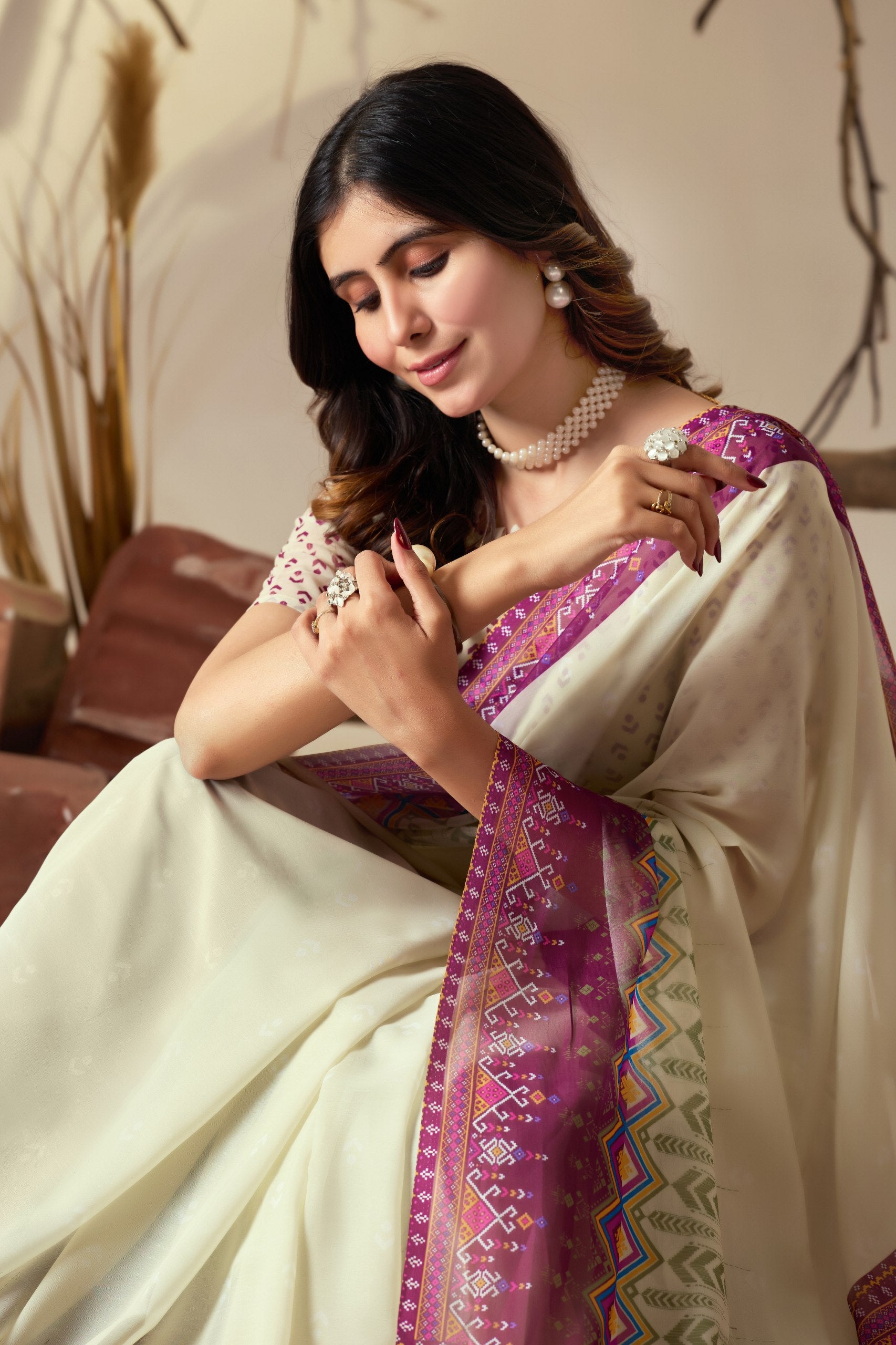 Soft Georgette Saree with Artistic Cream body and Deep Pink Geometric Digital Print border and pallu with Tassel Detailing (5.5 Mtr Saree)