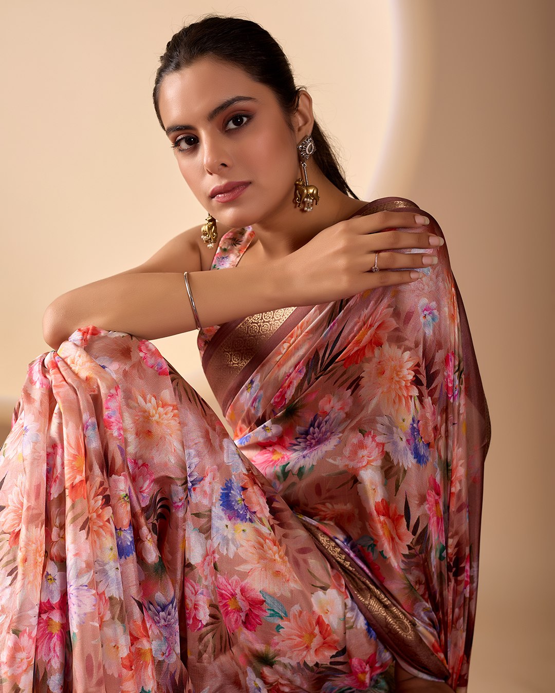 Elegant Soft Lichi Silk Saree featuring mesmerizing digital floral patterns and a rich golden zari border — the perfect blend of vintage charm and modern sophistication.