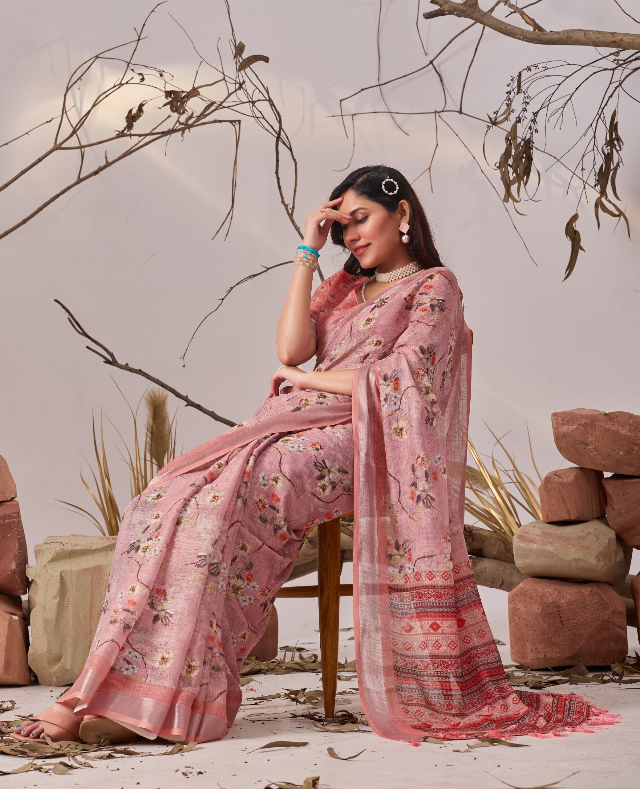 Premium Linen Cotton Saree with Graceful Digital Floral Print & Traditional Patola Border Design