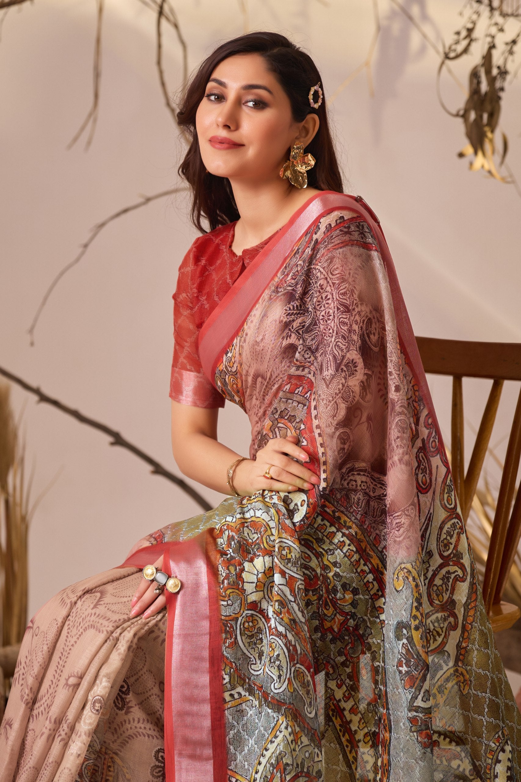 Premium Linen Cotton Saree with Elegant Digital Paisley Print & Classic Contrast Patola Style Border