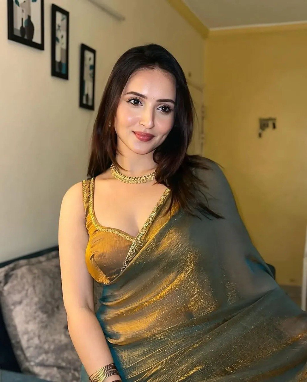 CHIFFORN FENDY SAREE  with beautiful SPECIAL SIMIRI GOLDEN LOVERS LIMITED EDITION SARE