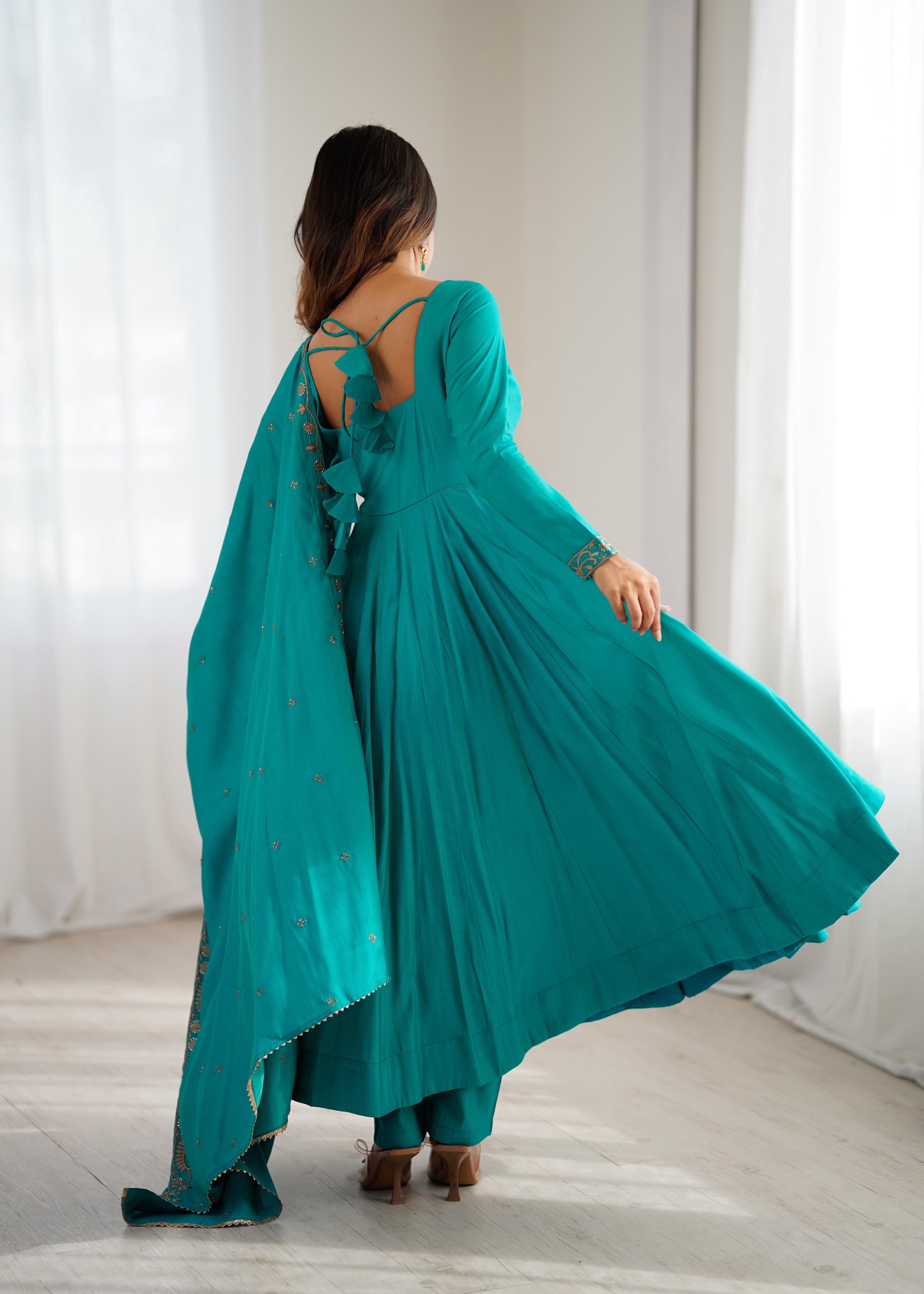 PRESENTING NEW HIGH PREMIUM QUALITY PURE ROMAN CHANDERI SILK FABRIC FULLY FLARE ANARKALI,WITH DUPPTA SET,PENT READY TO WEAR