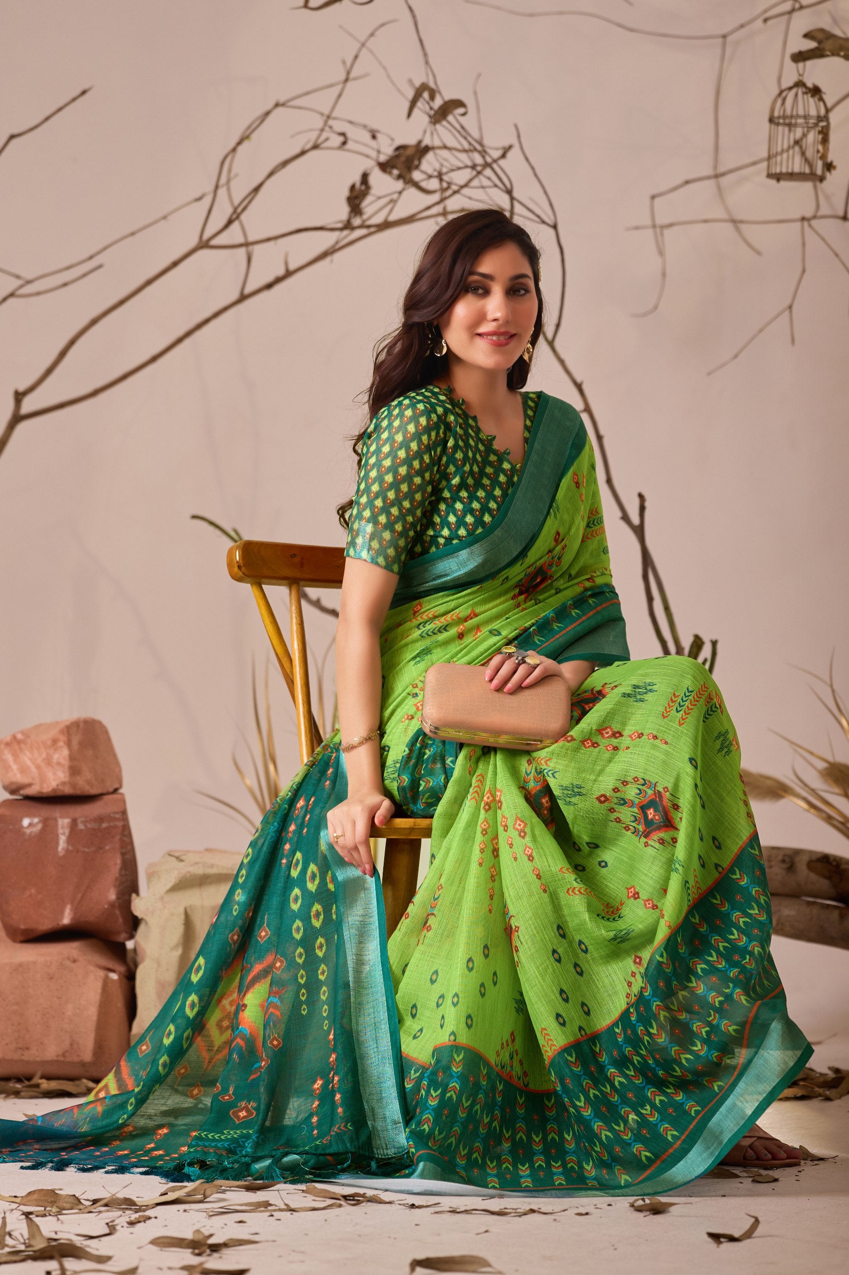 Premium Linen Cotton Saree with Elegant Digital Patola & Ikat Print & Classic Contrast Patola Style Border