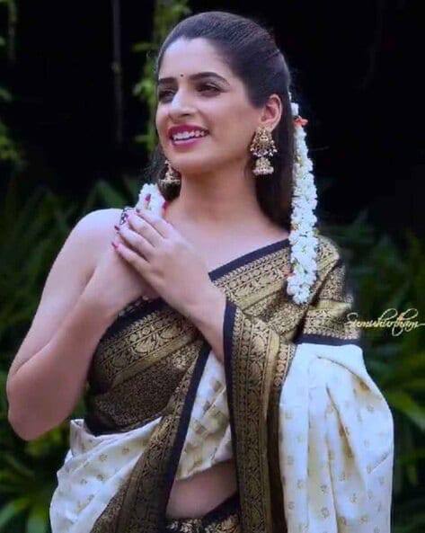 Woven Design Zari Silk Blend Handloom Saree