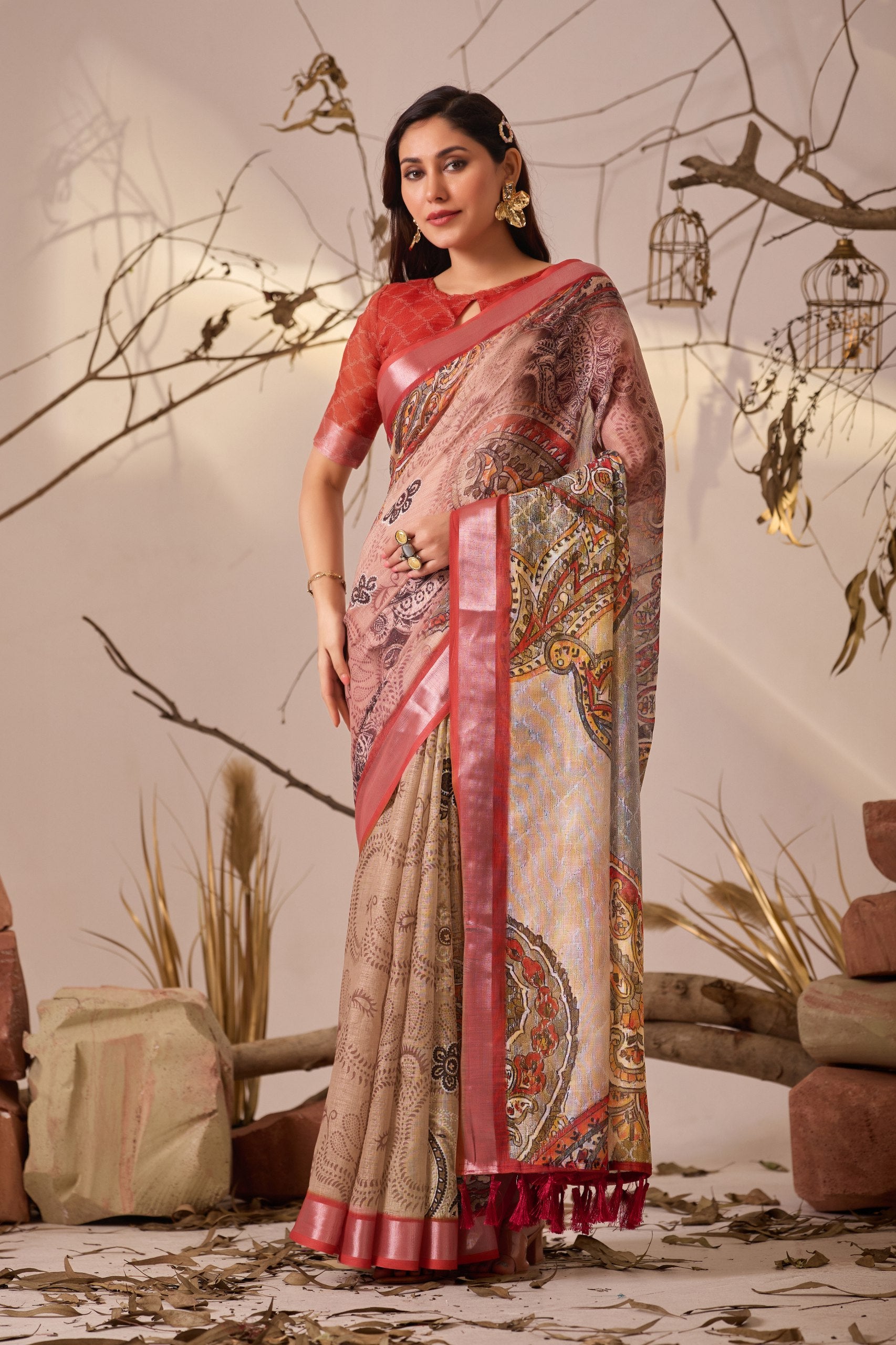 Premium Linen Cotton Saree with Elegant Digital Paisley Print & Classic Contrast Patola Style Border