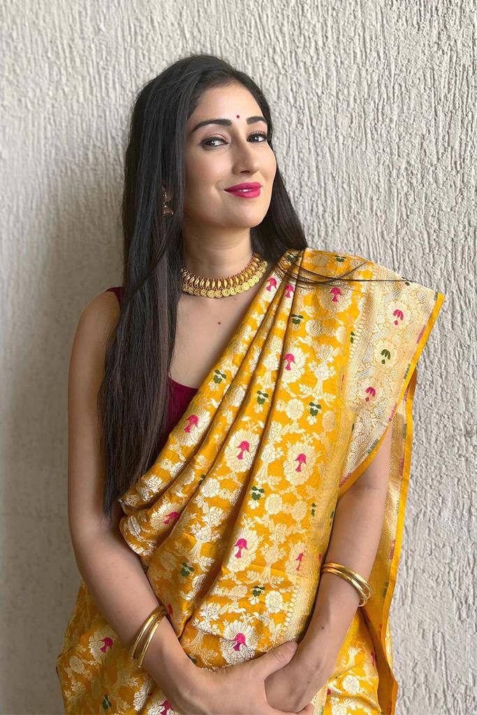 Mango Yellow Banarasi Silk Saree With Zari Weaving Work