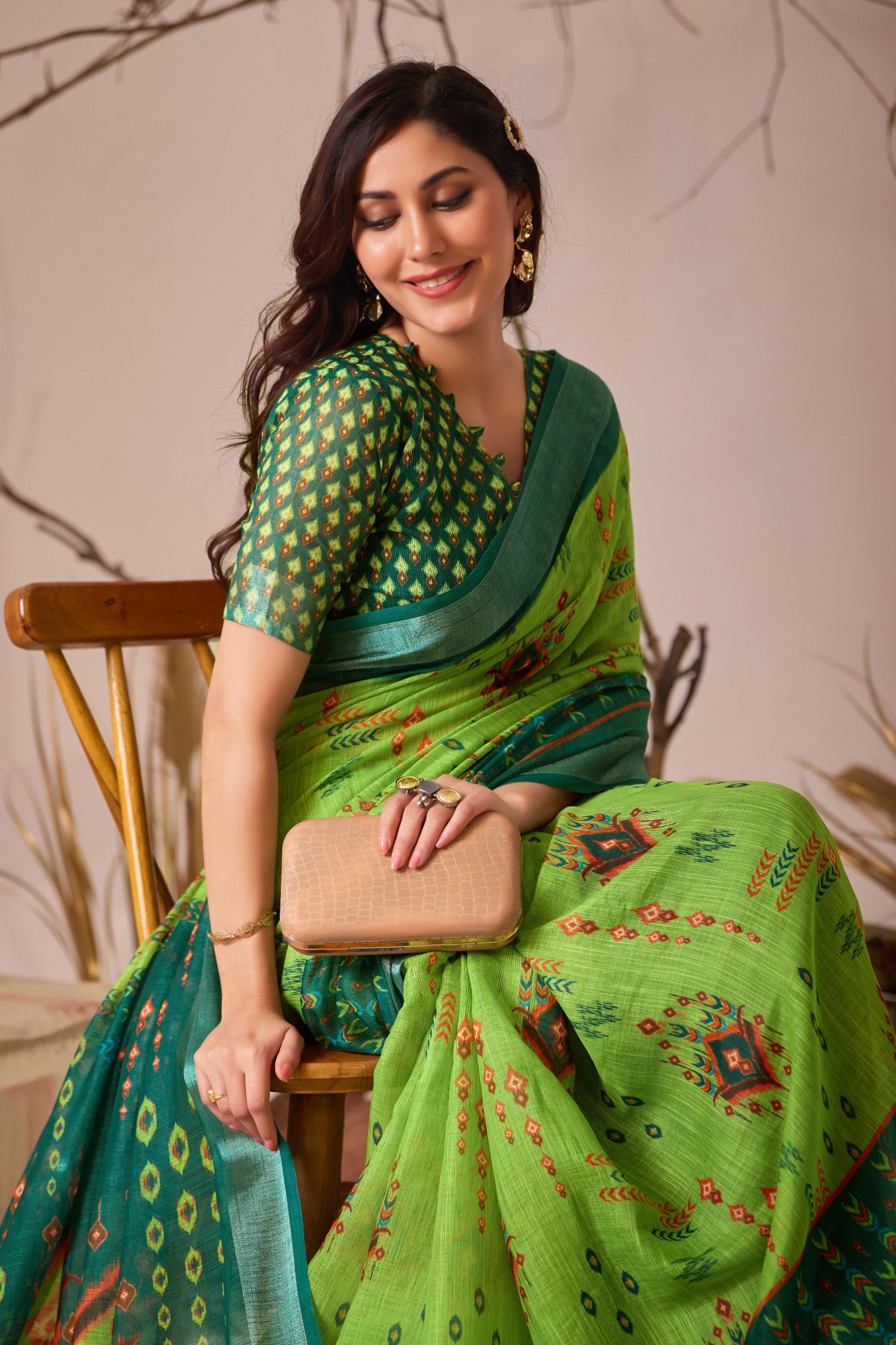 Premium Linen Cotton Saree with Elegant Digital Patola & Ikat Print & Classic Contrast Patola Style Border