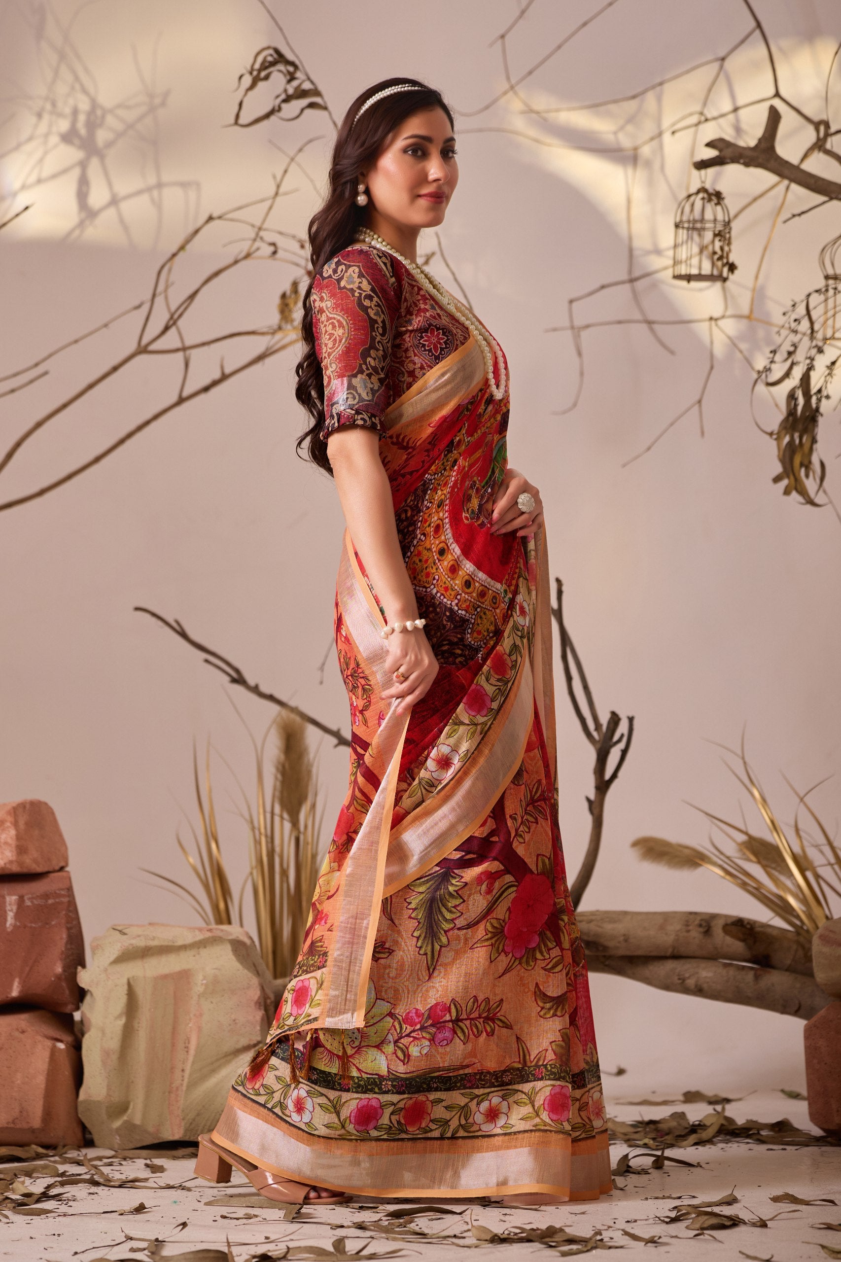 Premium Linen Cotton Saree with Elegant Digital Floral & Artistic Print & Classic Contrast Patola Style Border