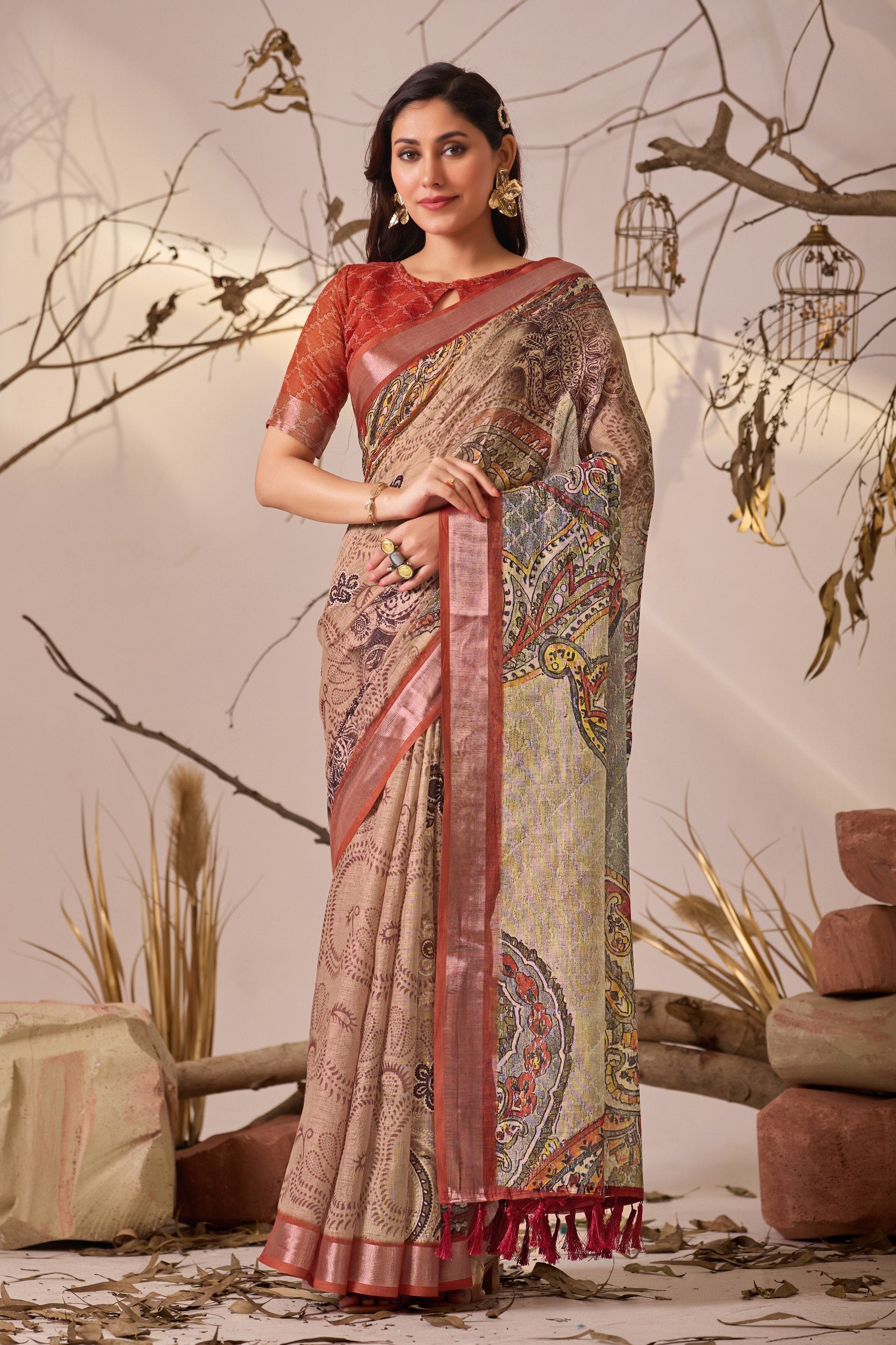 Premium Linen Cotton Saree with Elegant Digital Paisley Print & Classic Contrast Patola Style Border