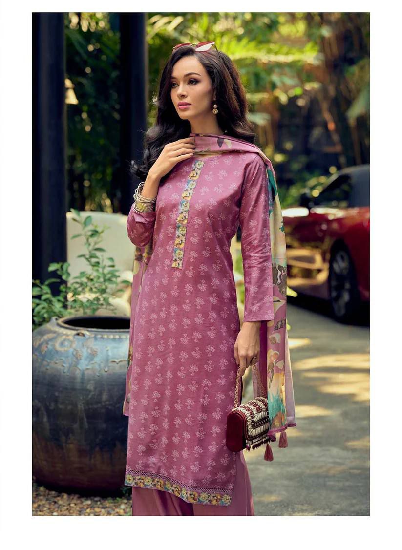 NEW  colour 3-pair kurti Suit Set you've described seems to be a party wear outfit made from Maslin fabric with digital prints.(3-Pair)