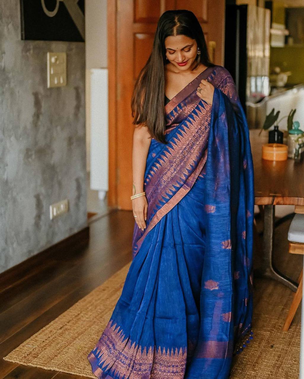 Designer Royal Blue Cotton Silk Saree With Classic Blouse Piece