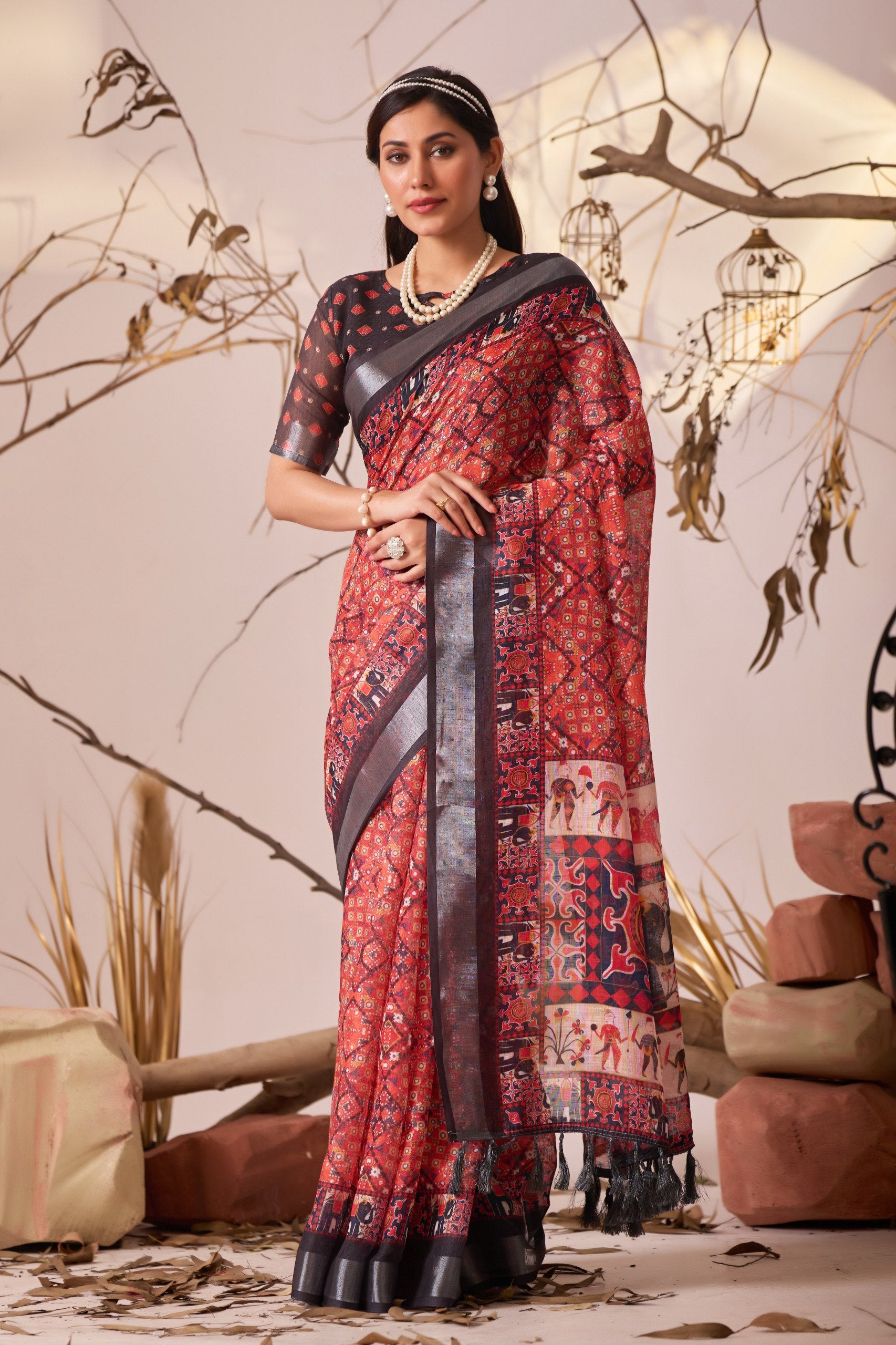 Premium Linen Cotton Saree with Elegant Digital Floral & Royal Ethnic Print & Classic Contrast Patola Style Border