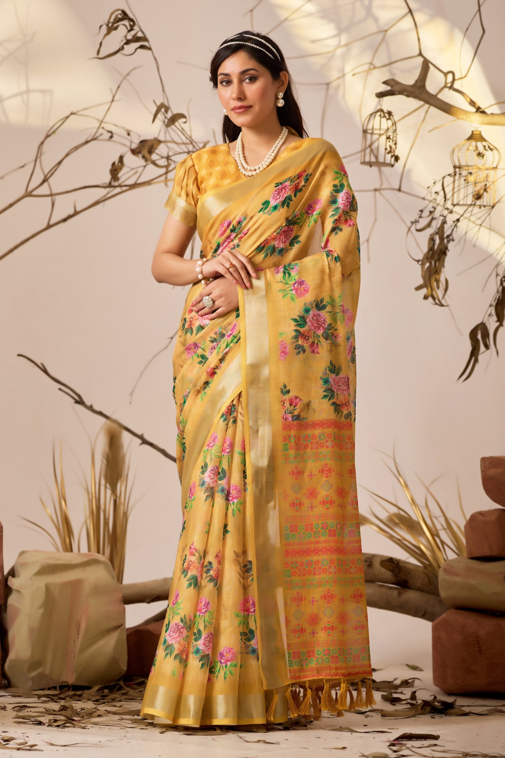 Premium Linen Cotton Saree with Elegant Digital Floral & Traditional Patola Style Print with Classic Contrast Border