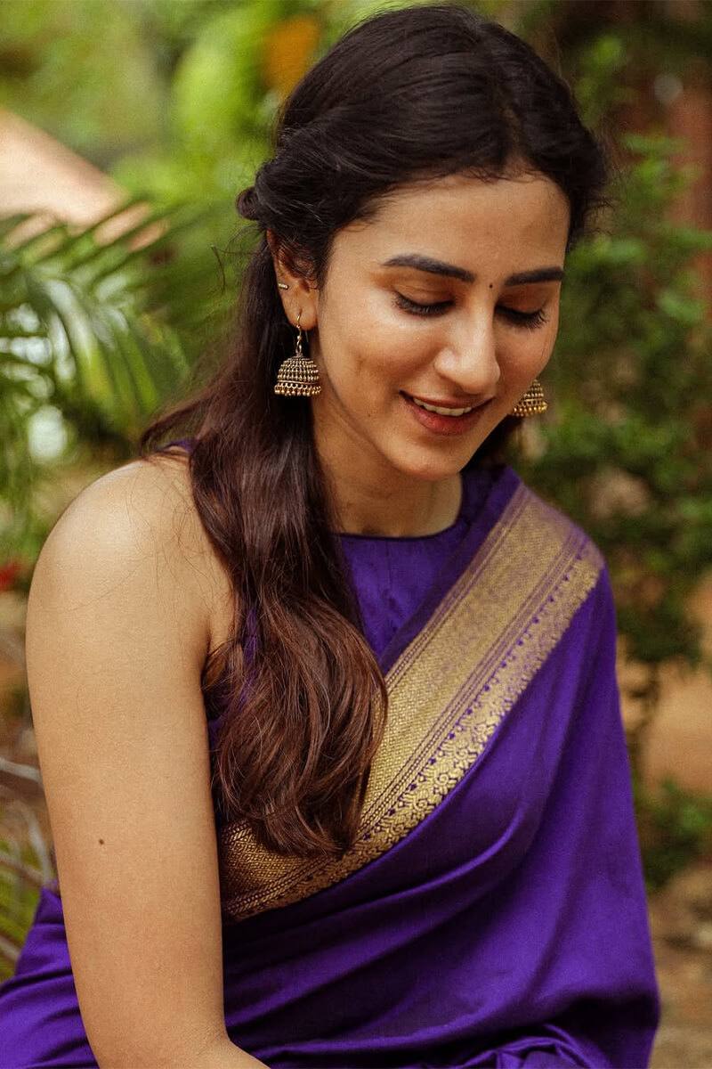 Flamboyant Purple Soft Silk Saree With Ethnic Blouse Piece