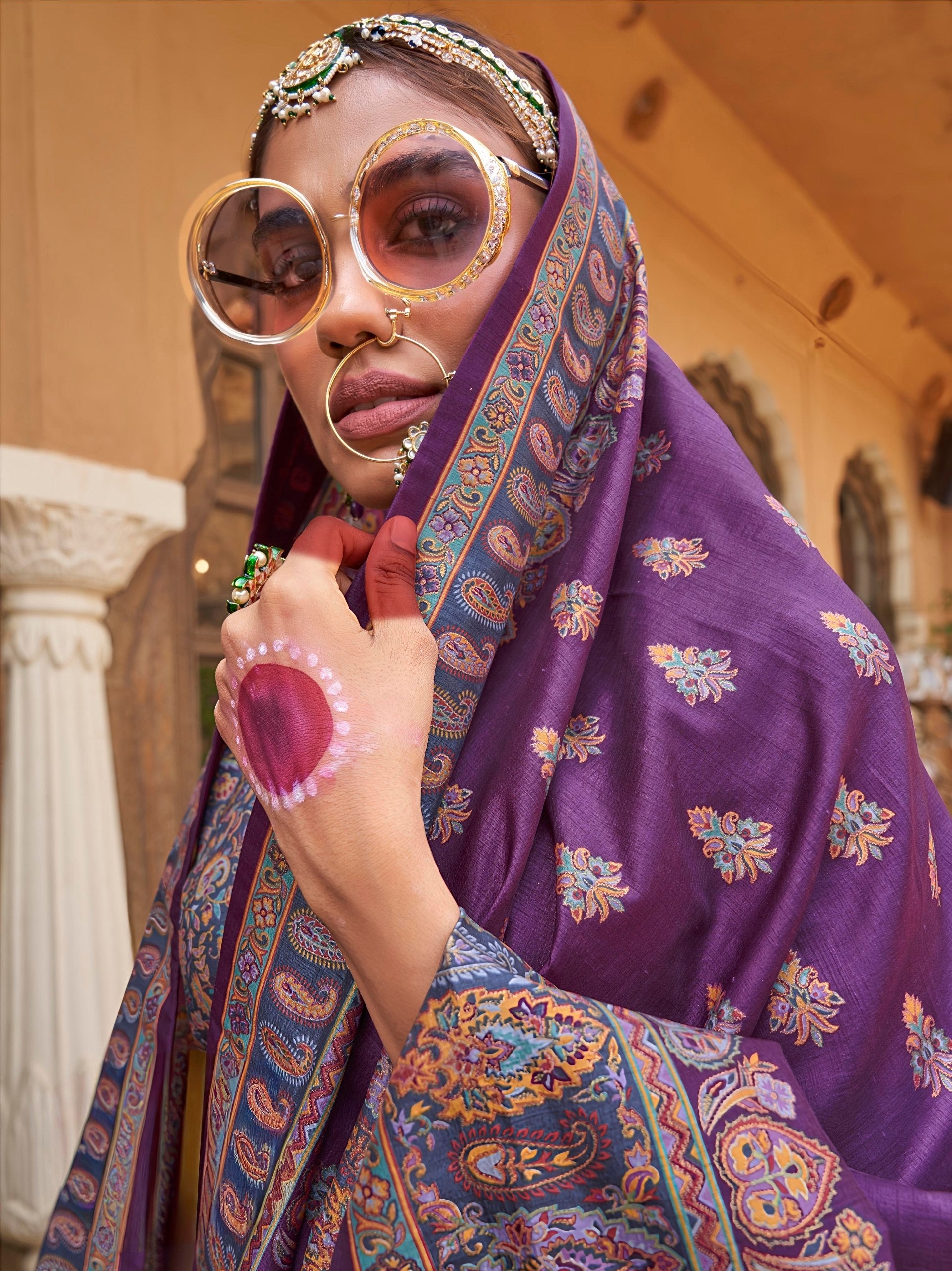Heritage  Saree with Zari Weaving & Contrast Blouse