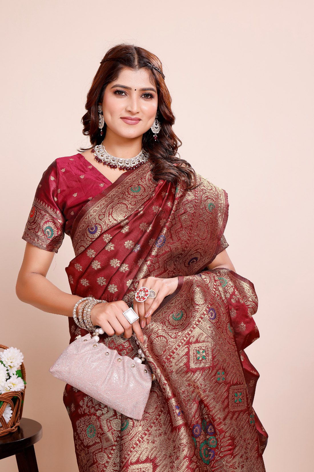 Elegant Zari Butta Weaving with Royal Pallu , Banarasi Silk Saree