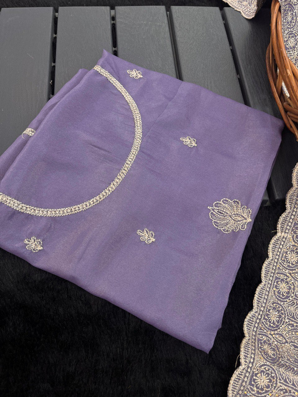 EXCLUSIVE BEAUTIFUL SPECIAL EMBERODERY WORK AND DIAMOND WORK SAREE