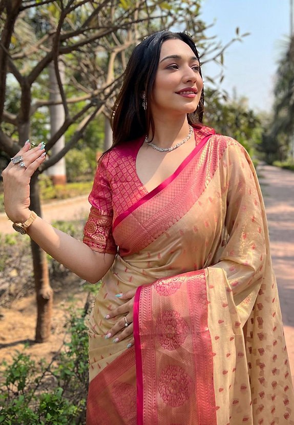 Banarasi Soft Silk Saree  with beautiful Zari work