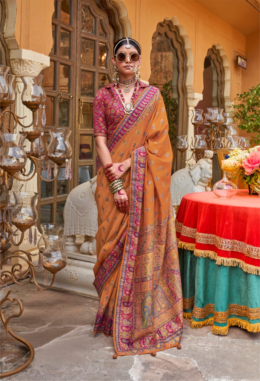 Heritage  Saree with Zari Weaving & Contrast Blouse