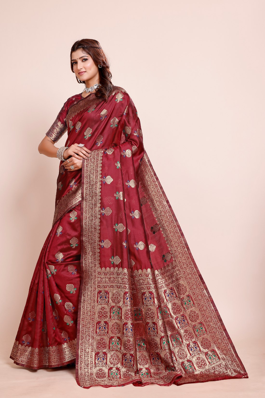 Royal Gold Zari Weaving saree