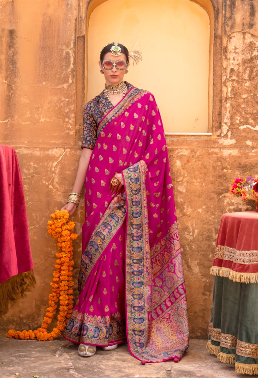 Heritage  Saree with Zari Weaving & Contrast Blouse