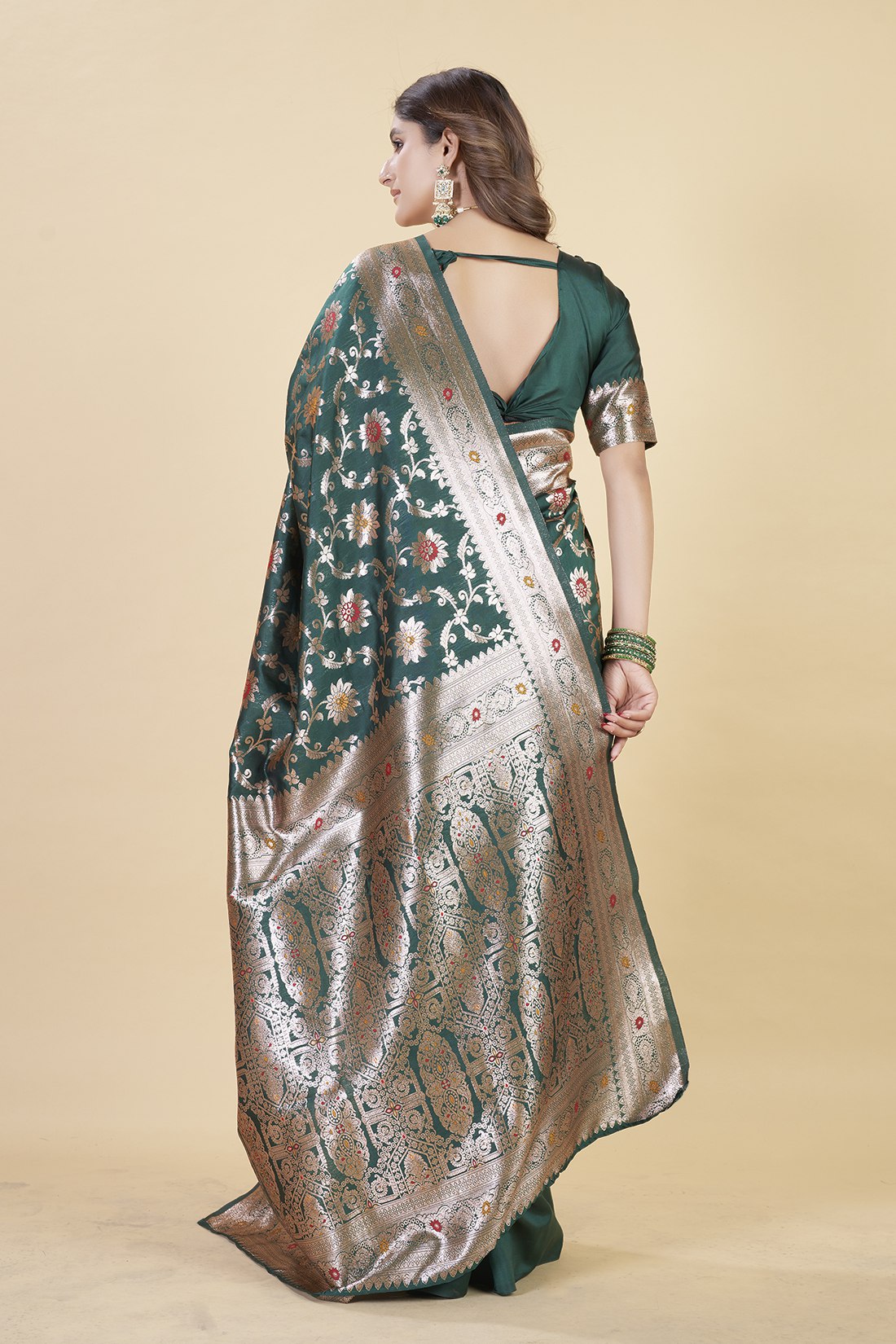 Traditional Weaving with Royal Pallu Banarasi Silk sarees