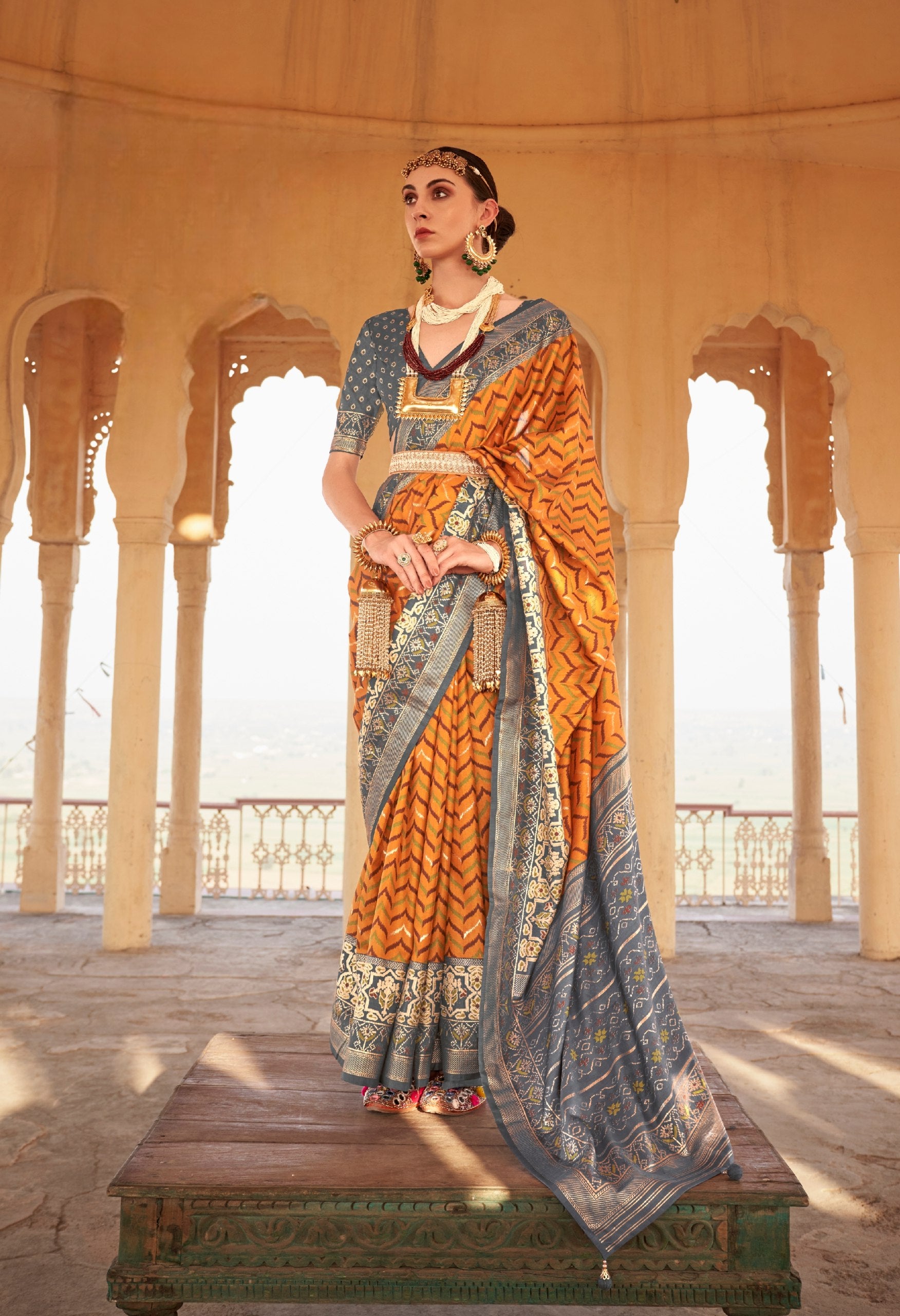 Classic Banarasi Saree with Contrast Pallu and Blouse