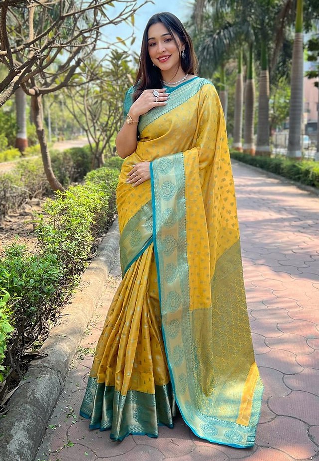 Banarasi Soft Silk Saree  with beautiful Zari work