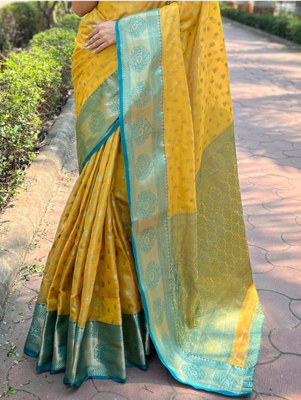 Banarasi Soft Silk Saree  with beautiful Zari work