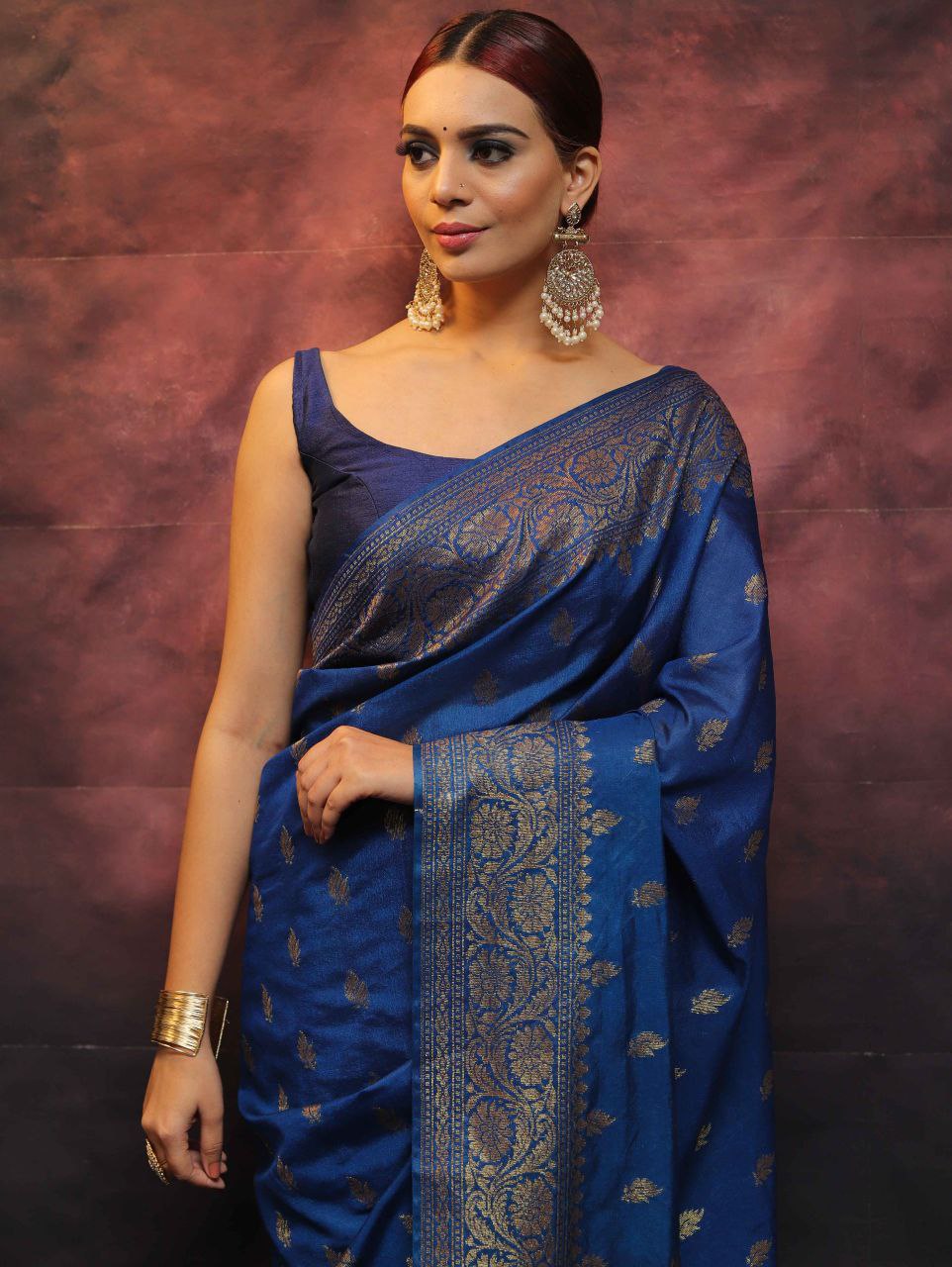 Elegant Banarasi Silk Saree with Rich Golden Zari Work