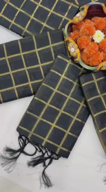 Black Cotton Silk Saree With Beguiling Blouse Piece