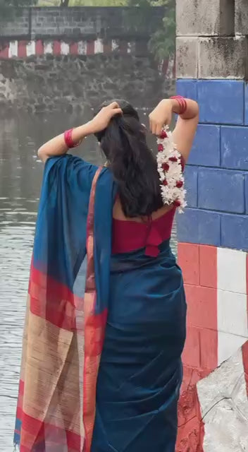 Blue Soft Silk Saree With Flattering Blouse Piece