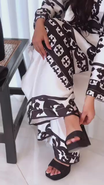 *Launching New  Designers Party Wear Look pure Natural  crape top with bottom code  set*